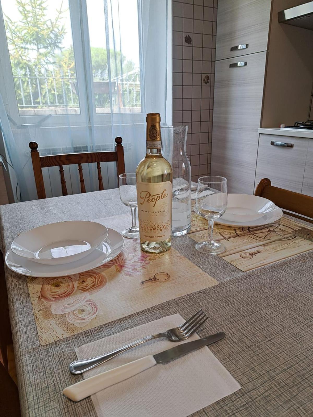 Apartment Roma Tor Vergata Con Giardino Екстер'єр фото